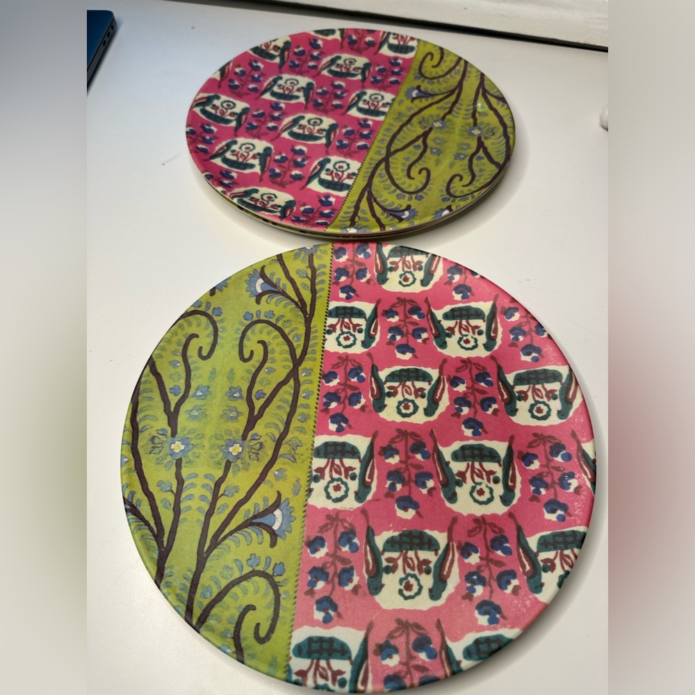 Anthropologie dinner plates pink and green floral 4 set of four